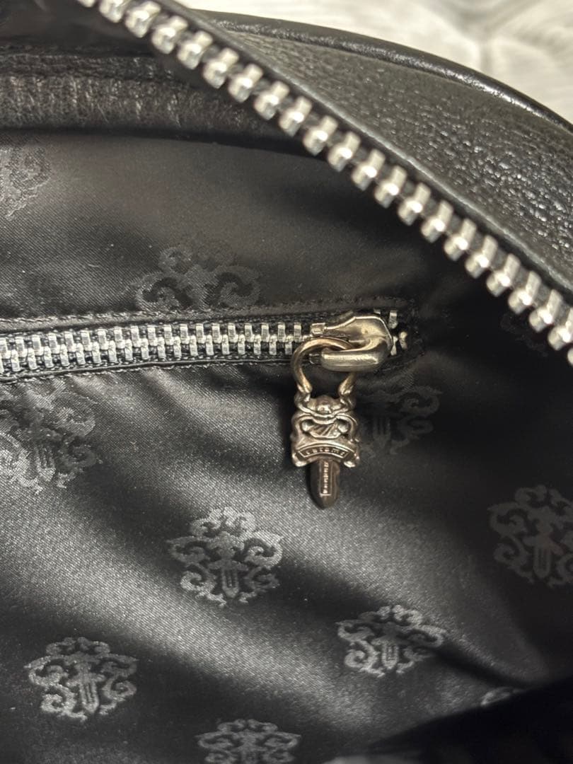 す*！様 クロムハーツ　現行型　ジムバッグミディアム　セメタリークロスパッチ　レ