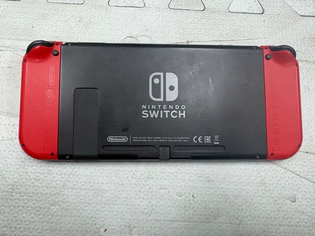 Nintendo Switch 本体　JICON（スーパーマリオオデッセイ）