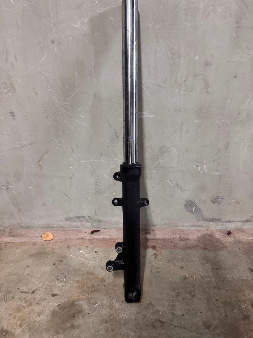 S*D様 zrx400 後期6POT用　フロントフォーク　右側