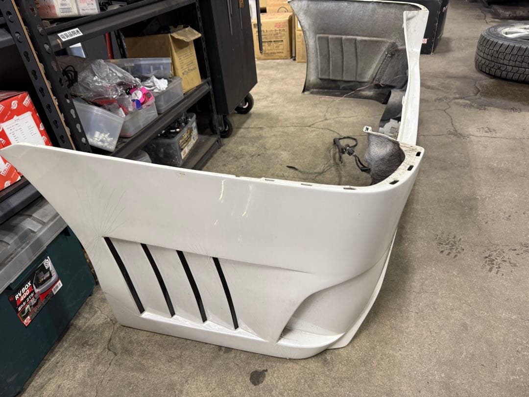 ス*パ様 トヨタ　アルファード20系　社外リアバンパー　カラー070