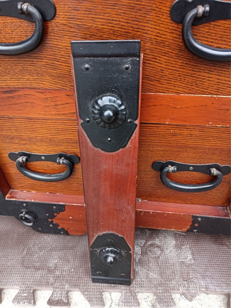 八6428【送料込み】民芸調家具　レトロ 和箪笥 からくり箪笥