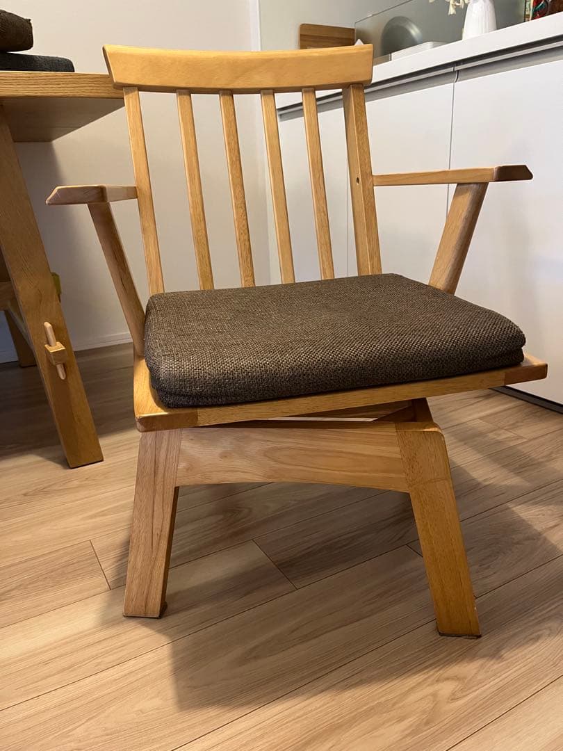 ニトリサザナミ回転椅子 2脚セット