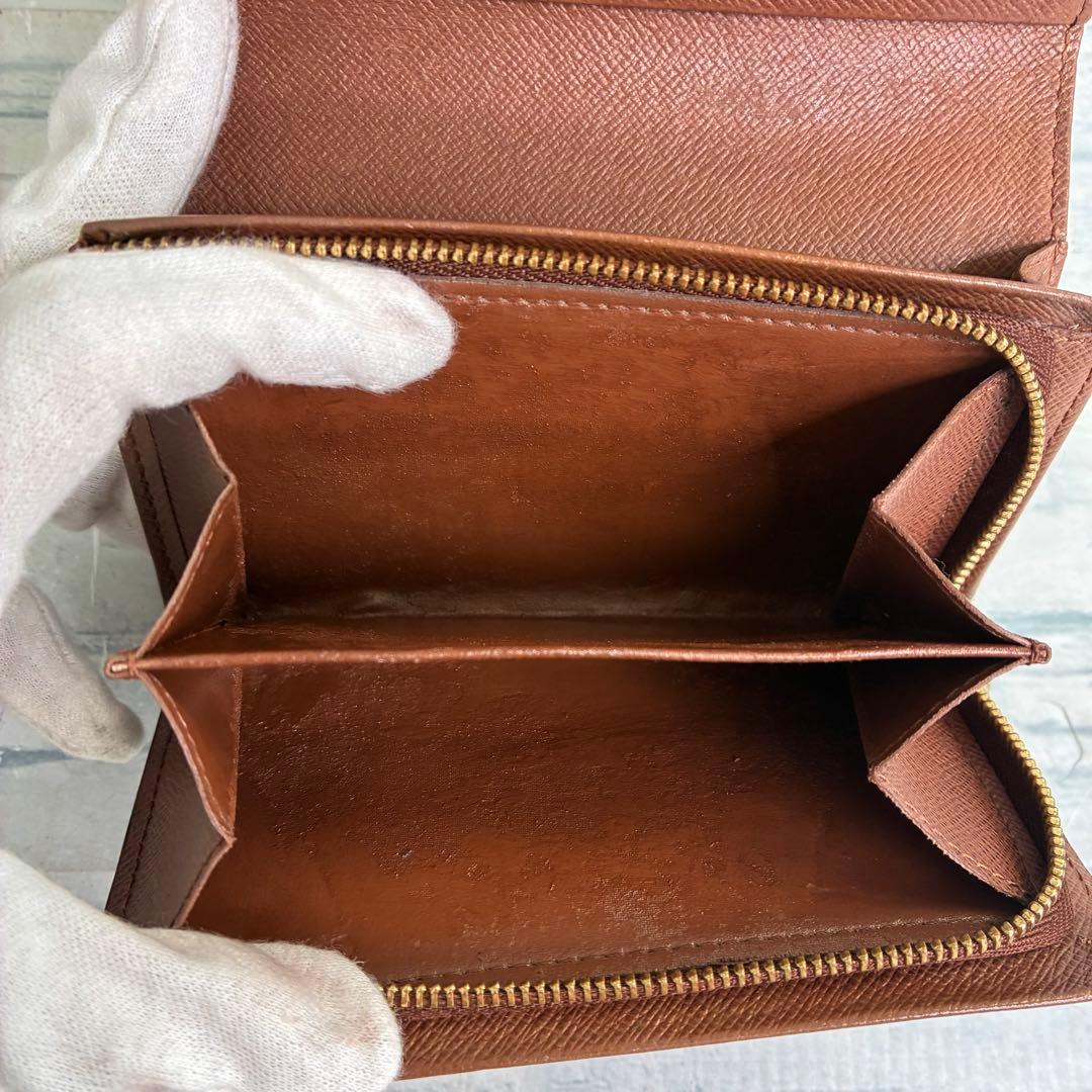 美品　50 LOUIS VUITTON ルイヴィトン　モノグラム　二つ折りul7