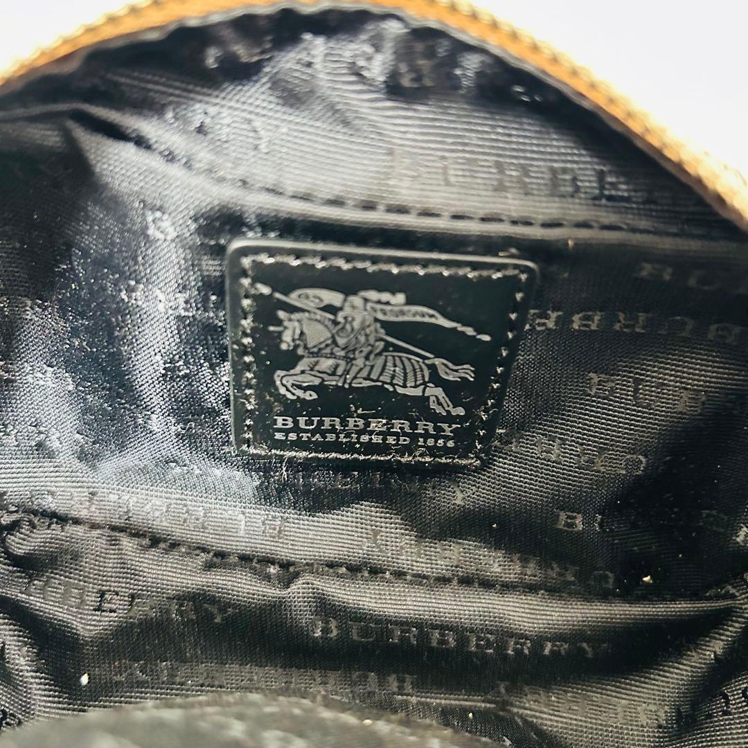 Burberry バーバリー ノバチェック PVC ショルダーバッグ チェーン