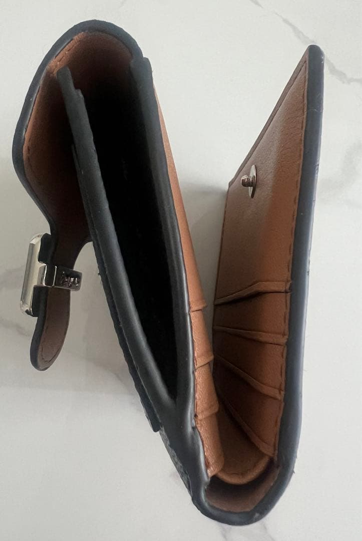 COACH コーチシグネチャー 折財布　美品♪