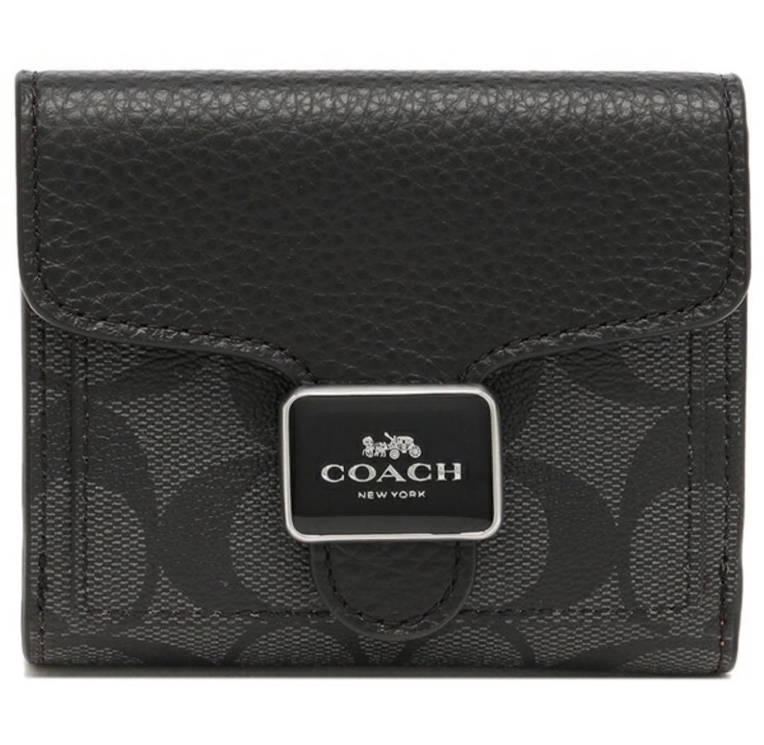 COACH コーチシグネチャー 折財布　美品♪