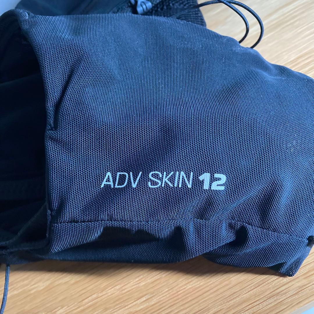 SALOMON ADV SKIN 12 バックパック ブラック