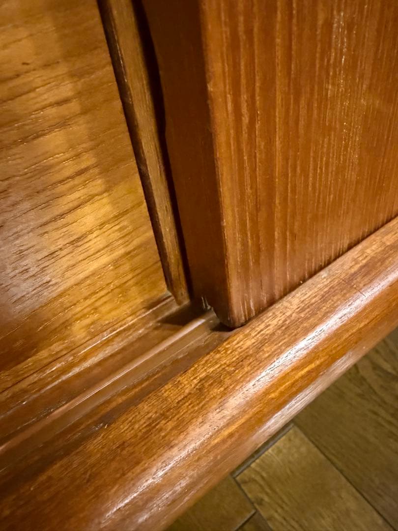 北欧 デンマーク ヴィンテージ チーク サイドボード キャビネット