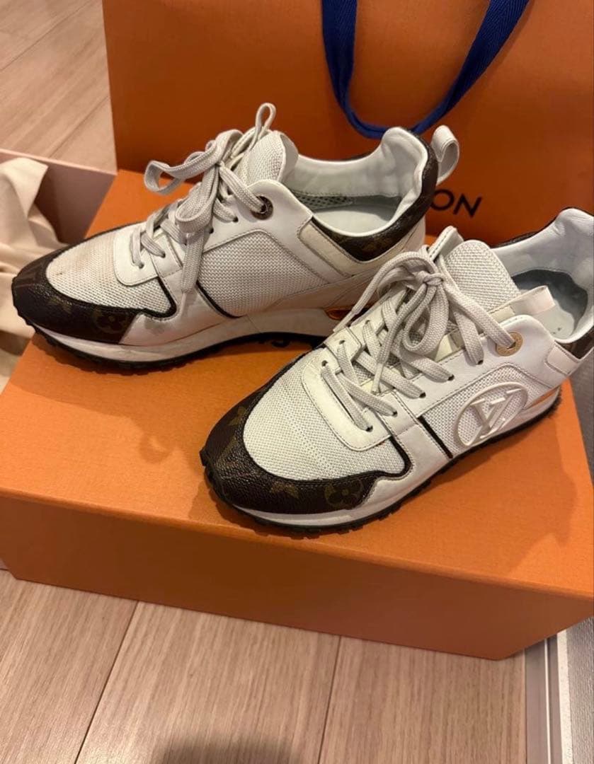 ルイ・ヴィトン ランアウェイ　スニーカー　1A4XNG