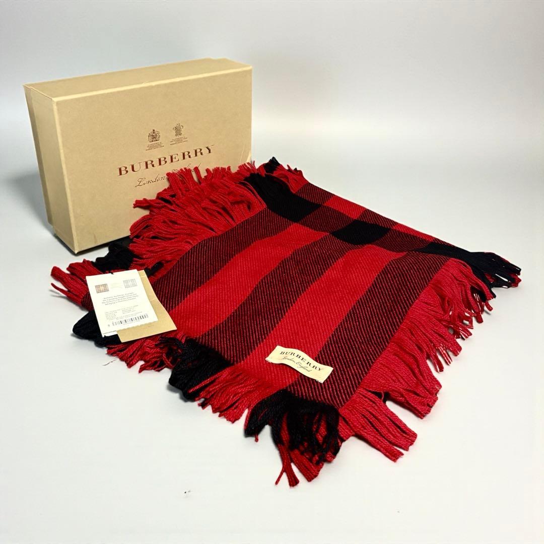 未使用　タグ付き　バーバリー　マフラー　ロング　フリンジ　赤　黒　チェック