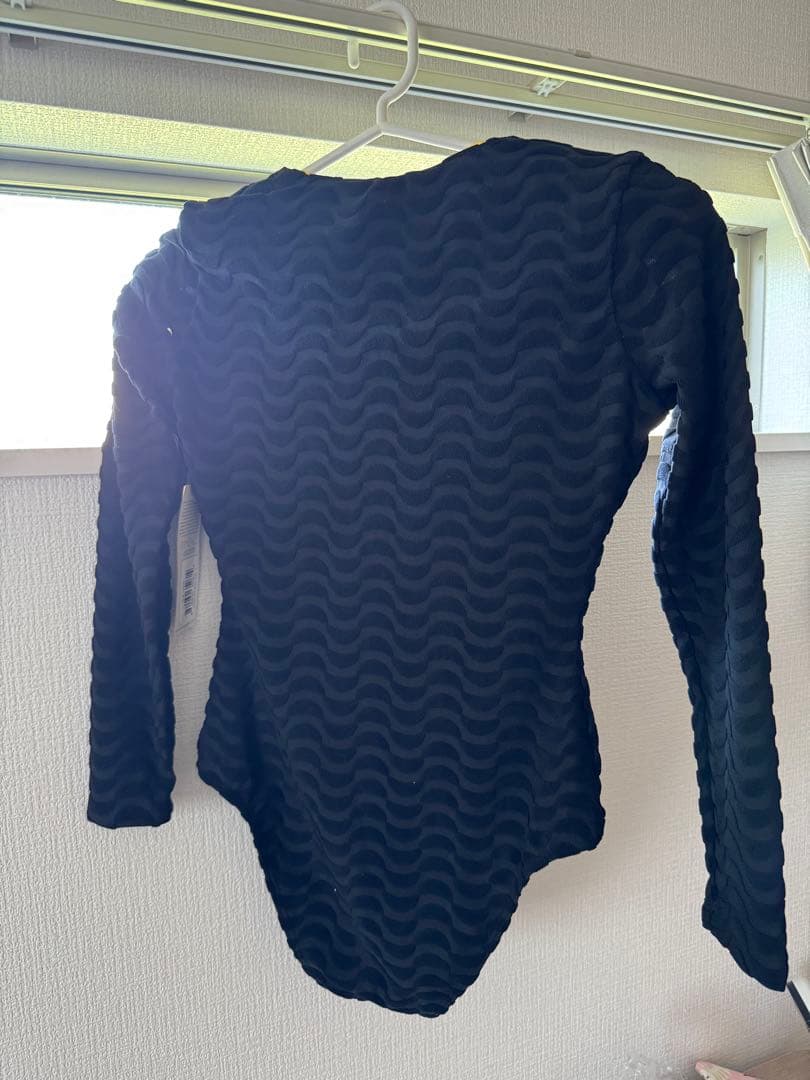 最終お値下げ9/30まで　新品未使用⭐︎seea ワンピース水着　sサイズ