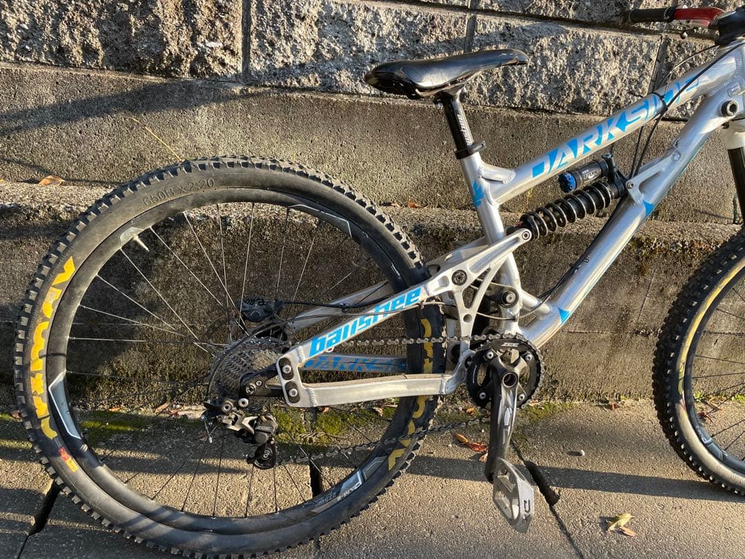 マウンテンバイク　MTB カナダのアルミフレーム　部品多数　即乗り　FOX