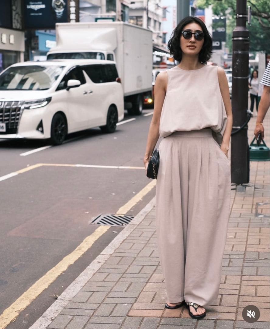 nala Linen like balloon tops ブラック4way