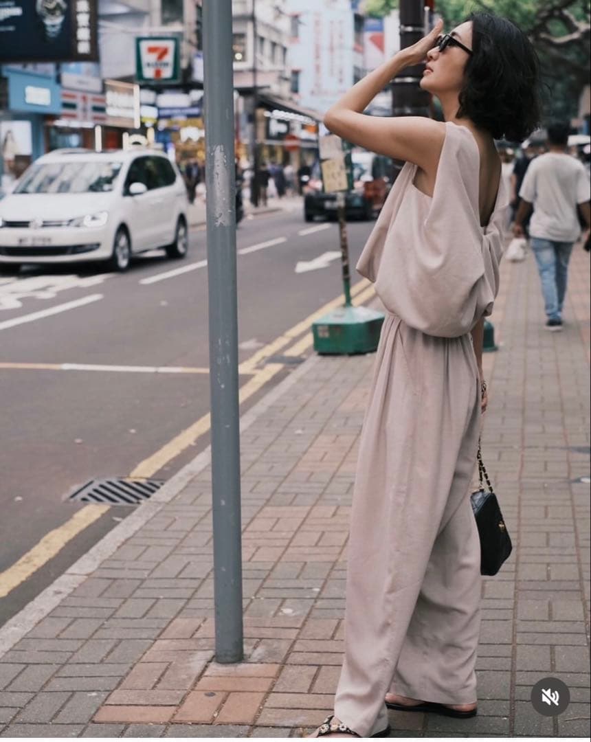 nala Linen like balloon tops ブラック4way