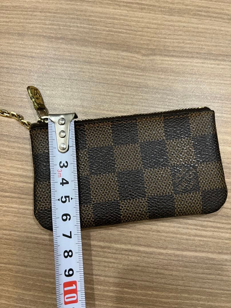 ルイ・ヴィトン ダミエ キーケース カラビナ付き