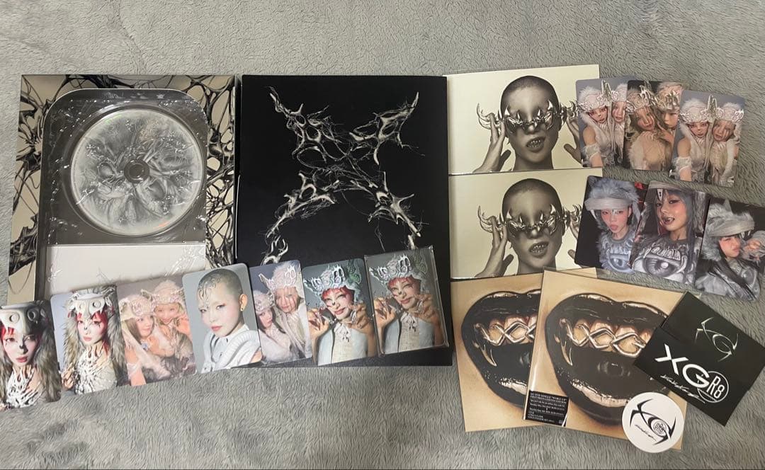 XG アルバムXGver. ALPHAZver. wokeupCD ステッカー