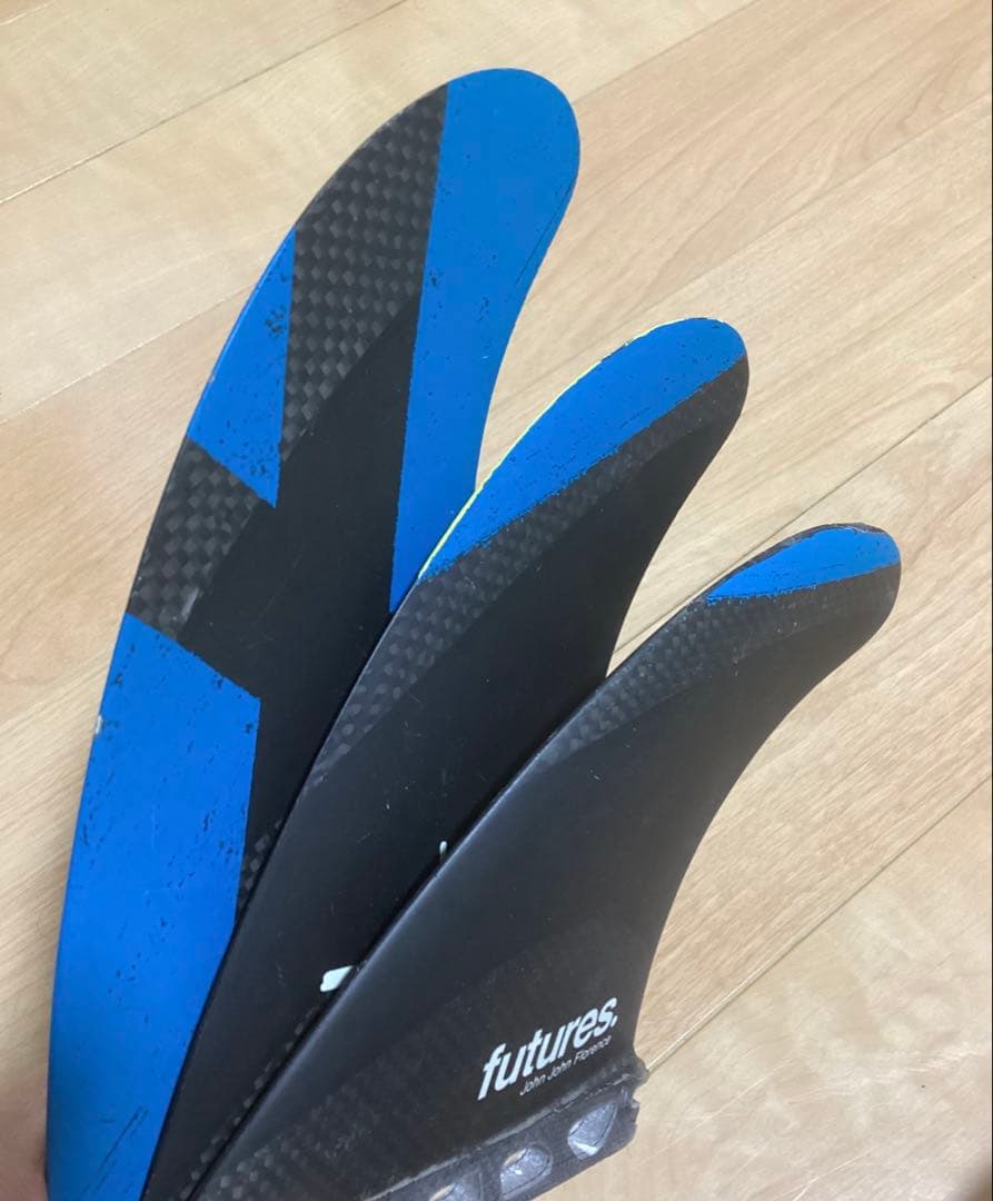 フューチャーフィン　ジョンジョンフローレンス　Mサイズ