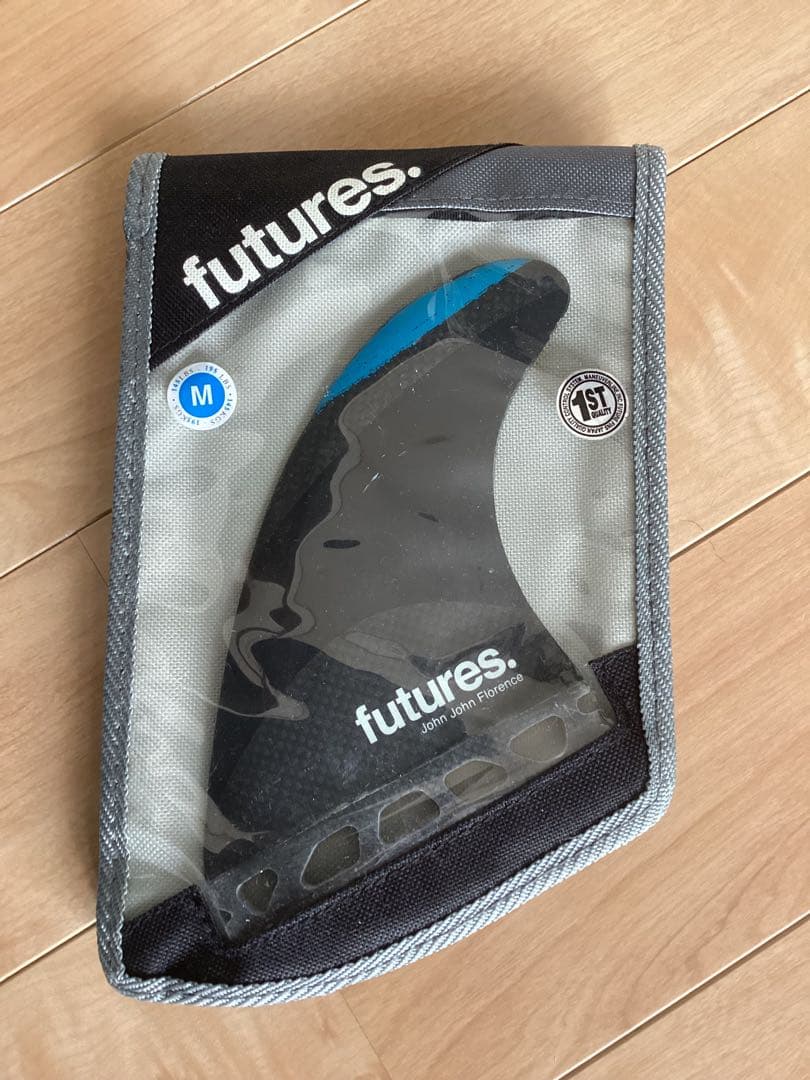 フューチャーフィン　ジョンジョンフローレンス　Mサイズ