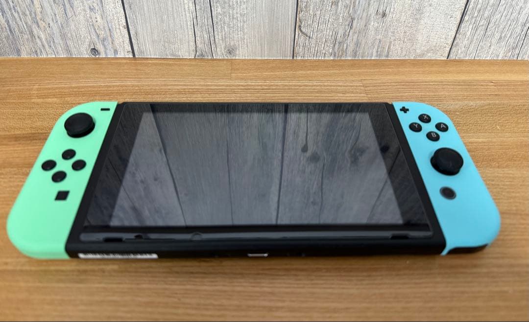 ニンテンドースイッチ　Switch どうぶつの森　本体　SDカード付き