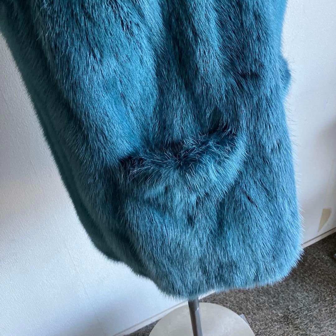 ミンクベスト　ブルー　少し日焼けあり