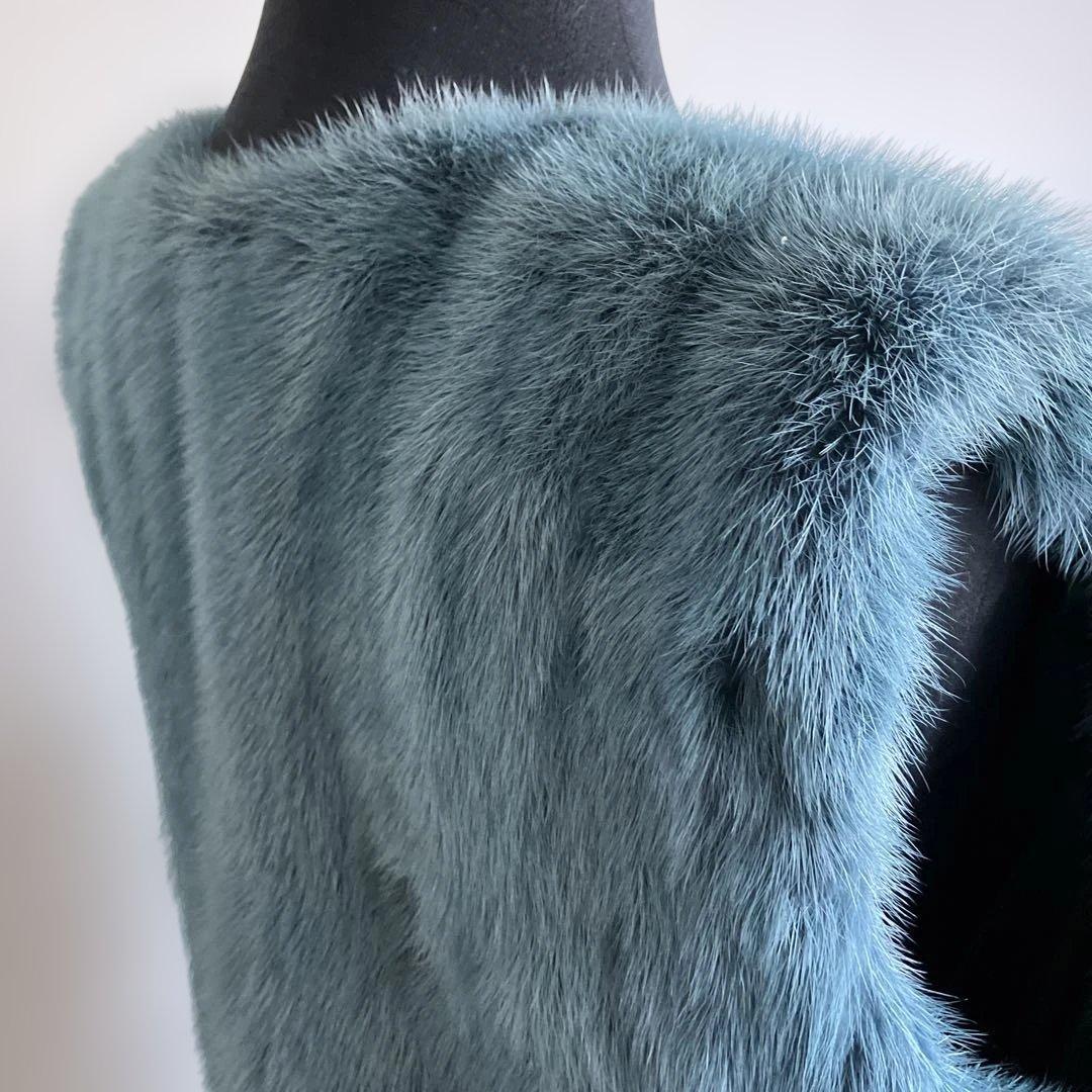 ミンクベスト　ブルー　少し日焼けあり