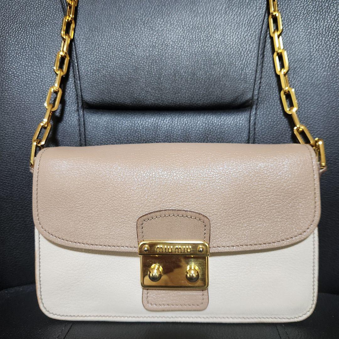 miu miu　ショルダー　チェーン　バッグ