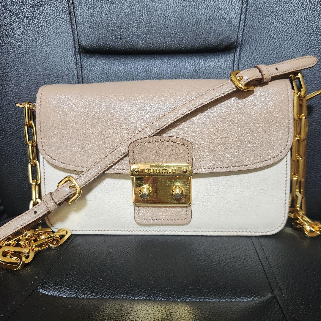 miu miu　ショルダー　チェーン　バッグ