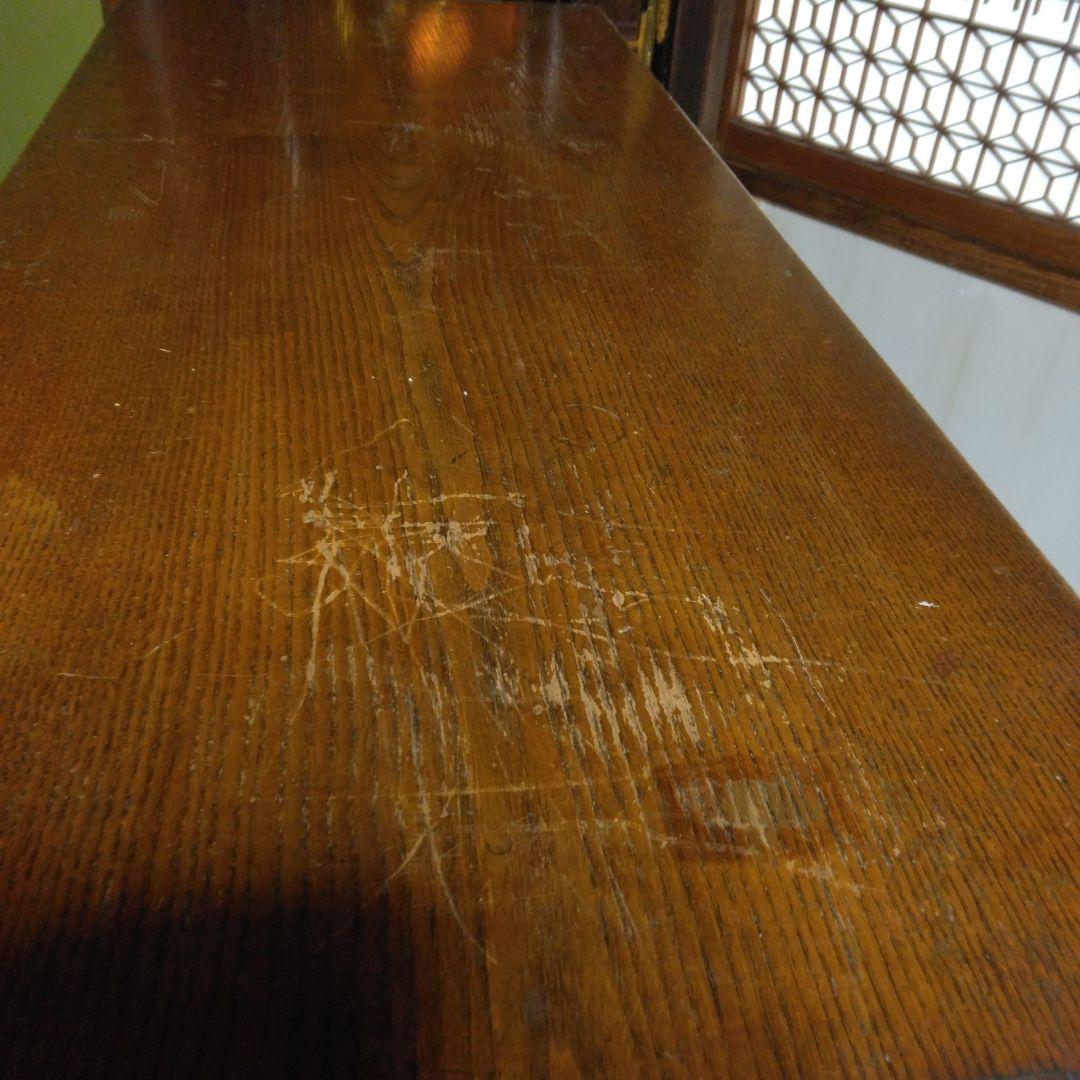 木製ガラス扉付き茶タンス