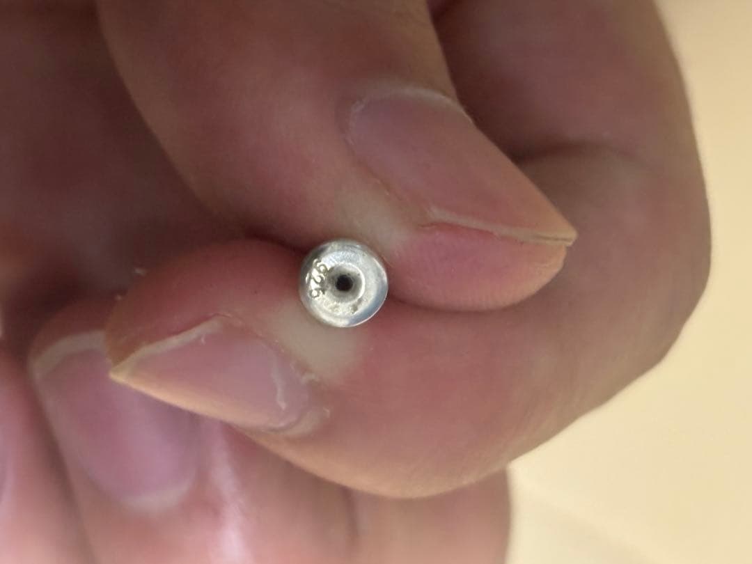 ヒューマンメイド ピアス 片耳