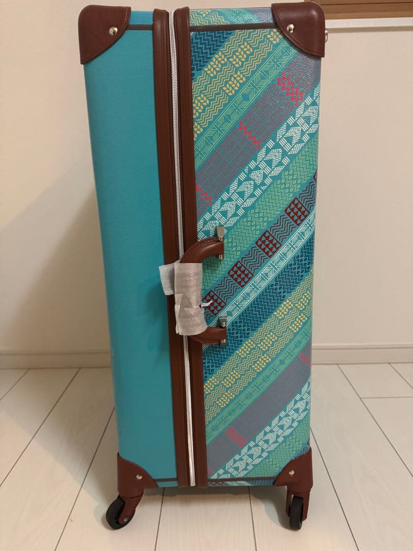 AULANI アウラニ　ディズニー　ミッキー キャリーケース