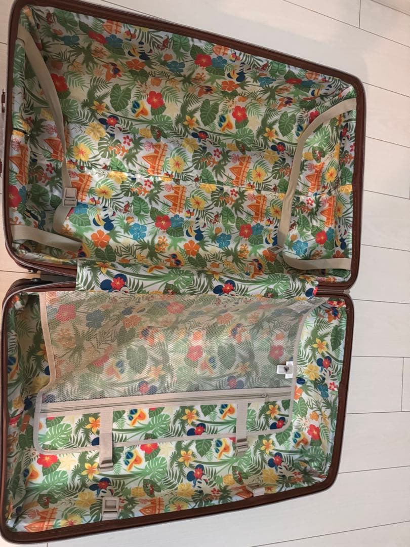 AULANI アウラニ　ディズニー　ミッキー キャリーケース