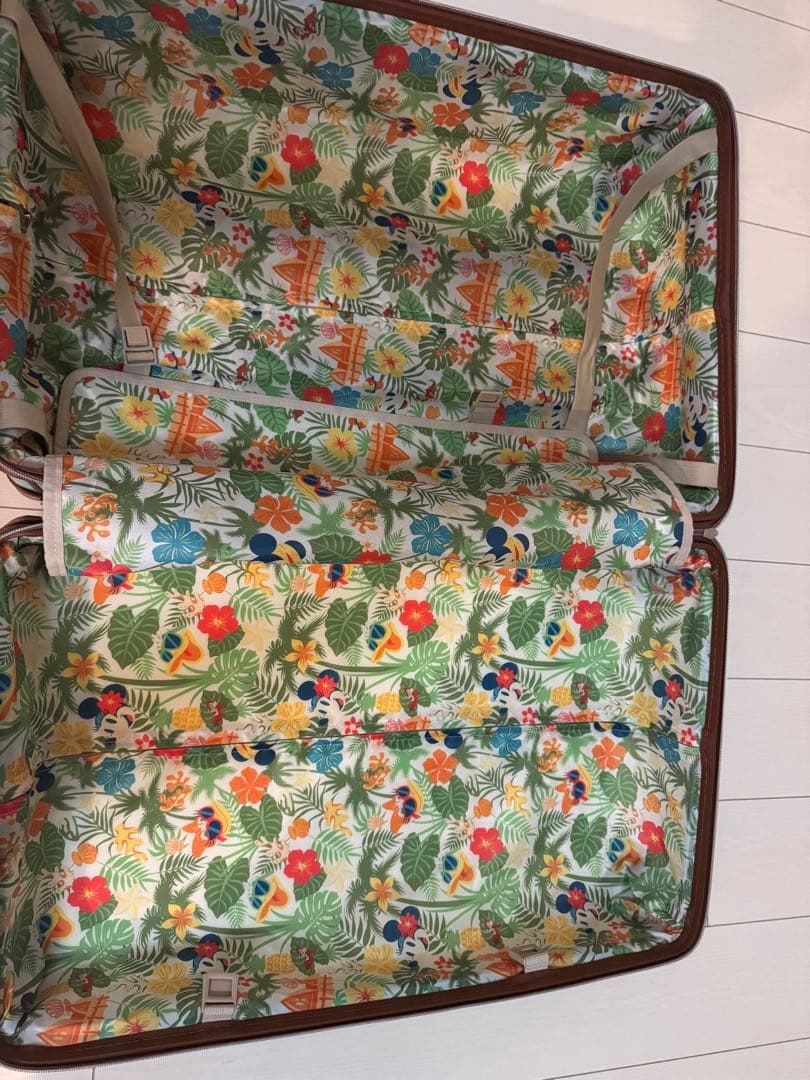 AULANI アウラニ　ディズニー　ミッキー キャリーケース