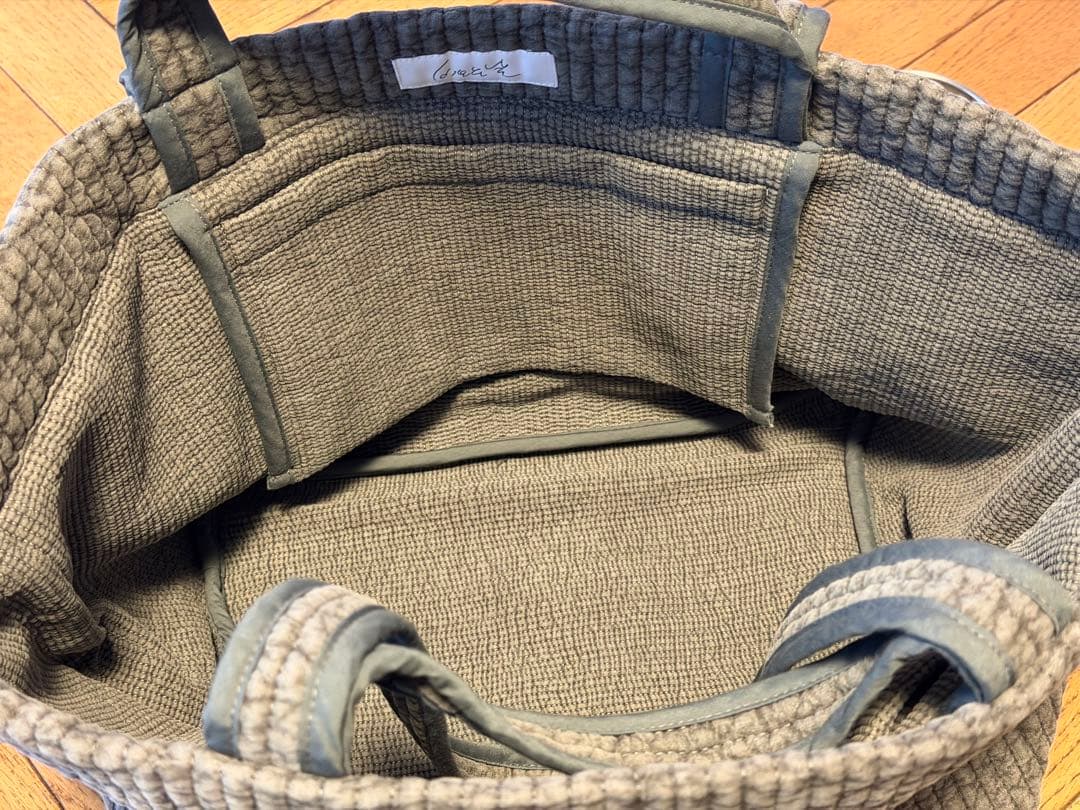 ピオヌンナル　GARDEN ダークグレー