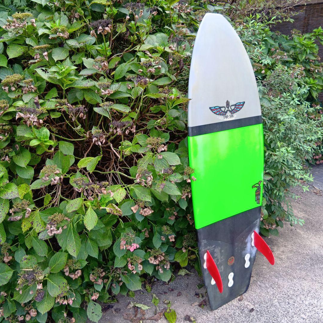 【千葉発】ＶＯＮ ＳＯＬ ファンボード グリーン/グレー 5フィン