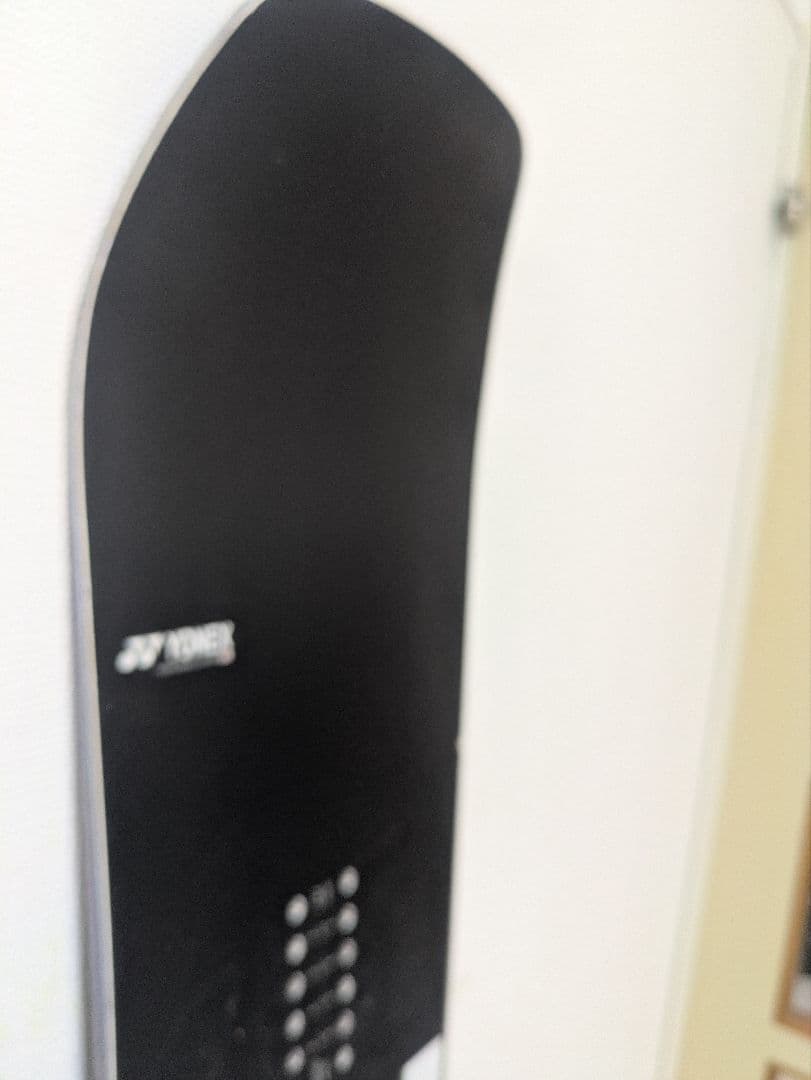 ま*す様 【美品　使用回数少】YONEX　STYLAHOLIC　151