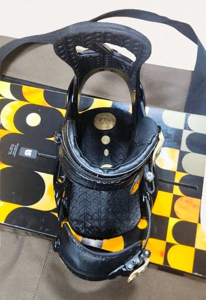 Burton Feelgood V-Rocker スノーボード