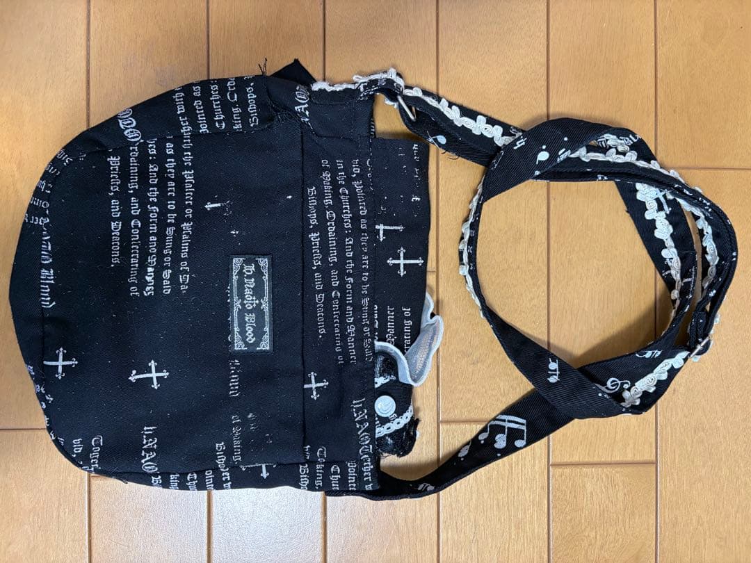 h.NAOTO【エイチナオト】十字架　音符 ショルダーバッグ