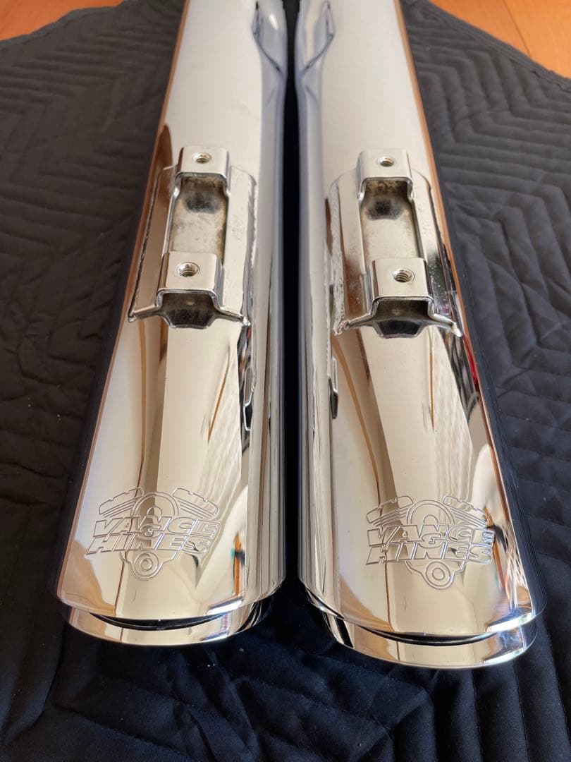 バンス＆ハインズ　ツインスラッシュ スリップオンマフラー ツーリング用