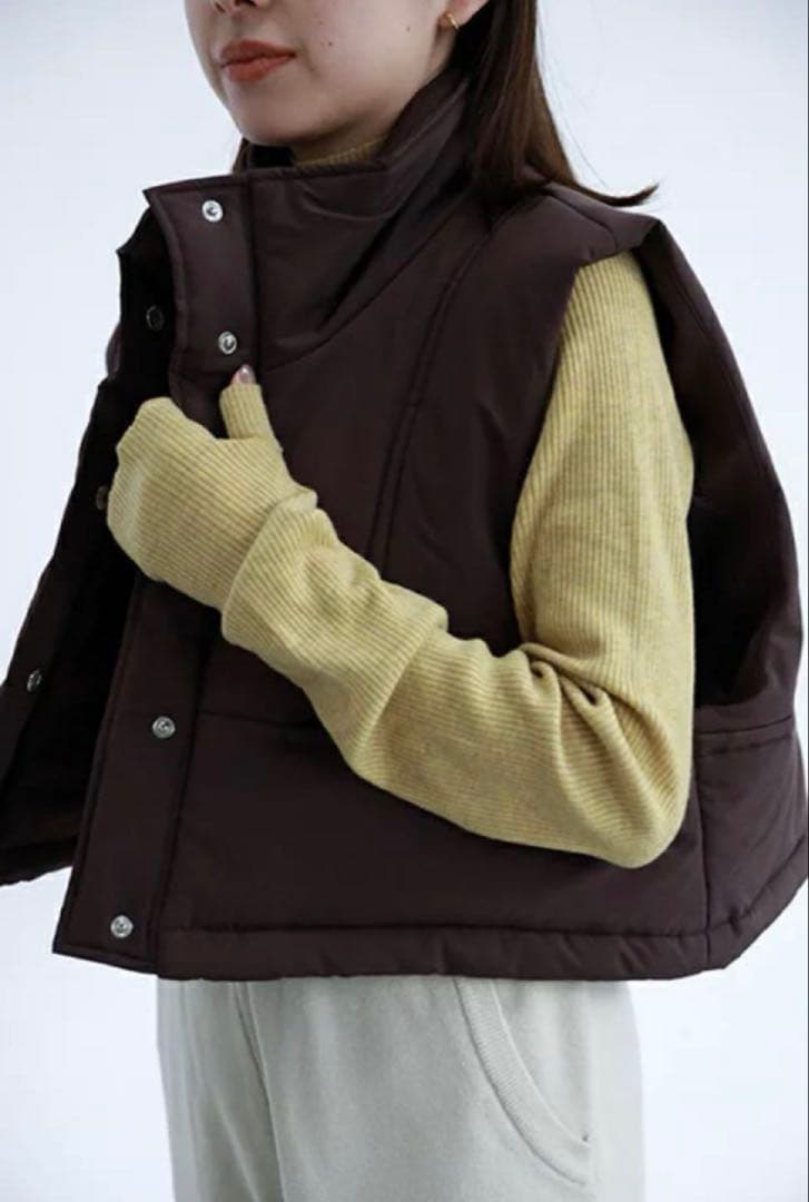 CAVEZA ROSSO カベサロッソ スタンドカラークロップドベスト