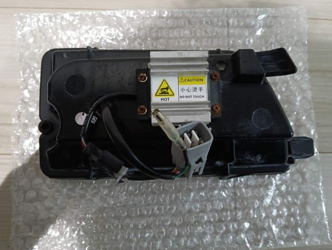 LEDテールランプ スモークレンズ