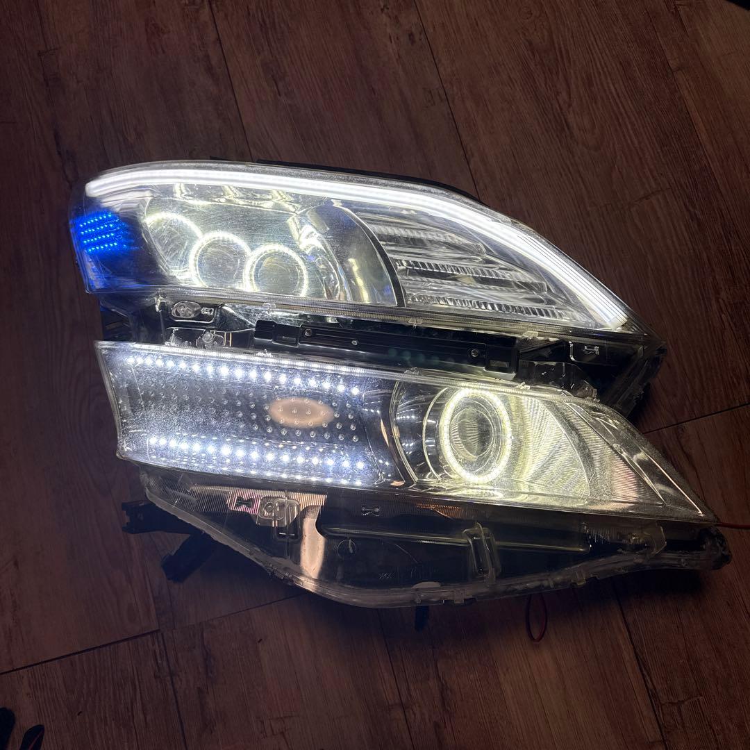 送料込み　20 ヴェルファイア ヘッドライト カスタム　運転席側