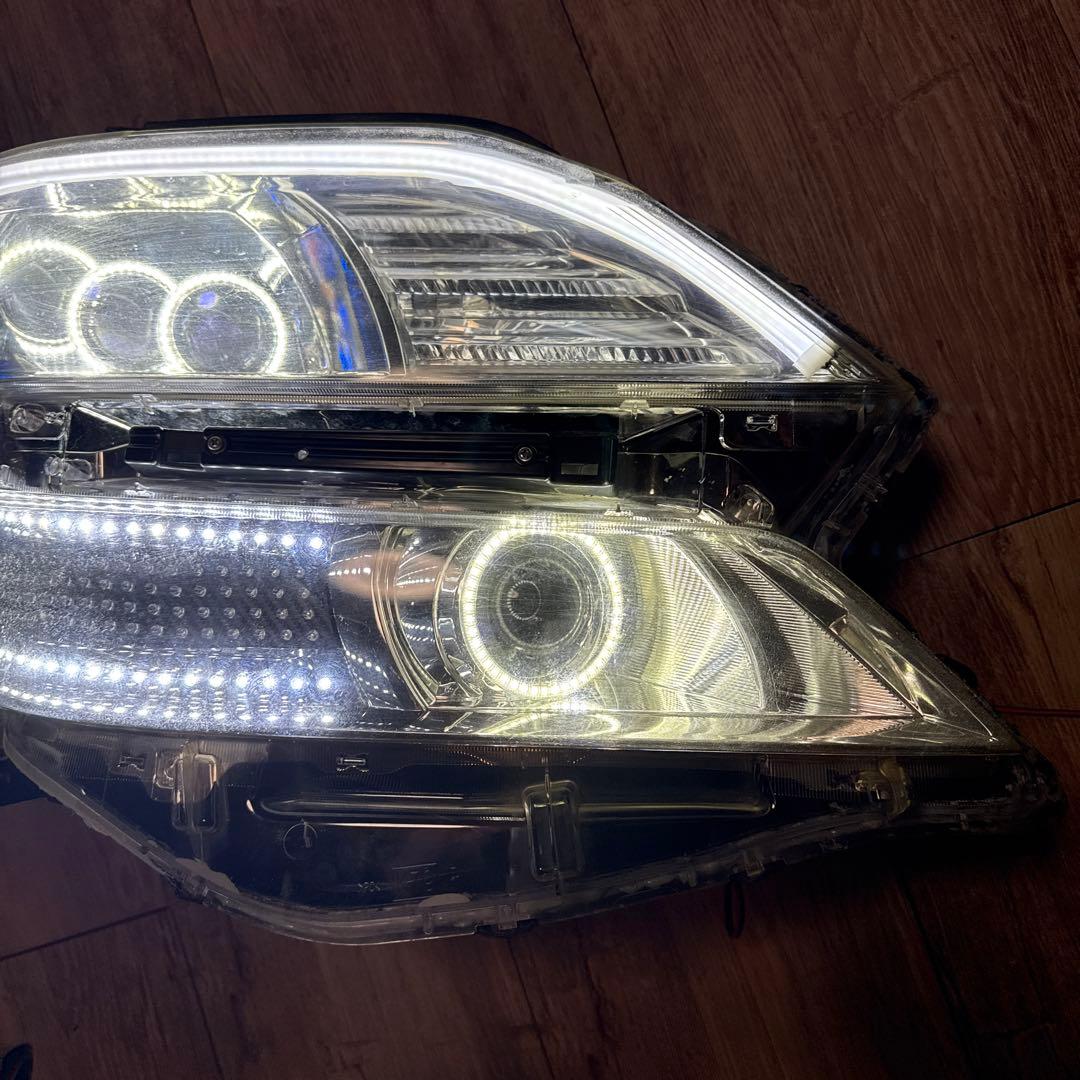 送料込み　20 ヴェルファイア ヘッドライト カスタム　運転席側