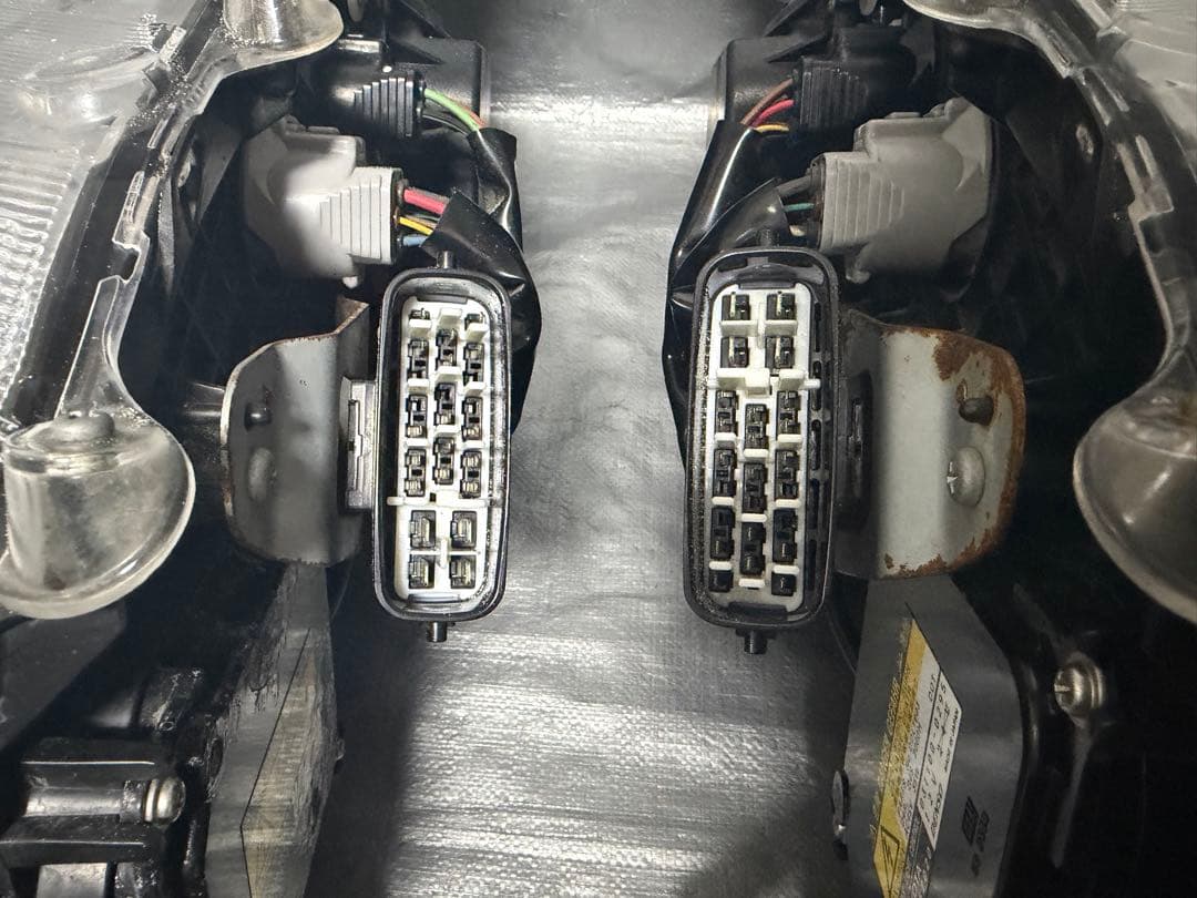 クラウン Crown 200系ヘッドライト 左右 セット GWS204 （34)