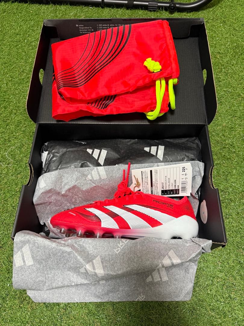 プレデター ELITE FT AG 22.5cm 新品未使用