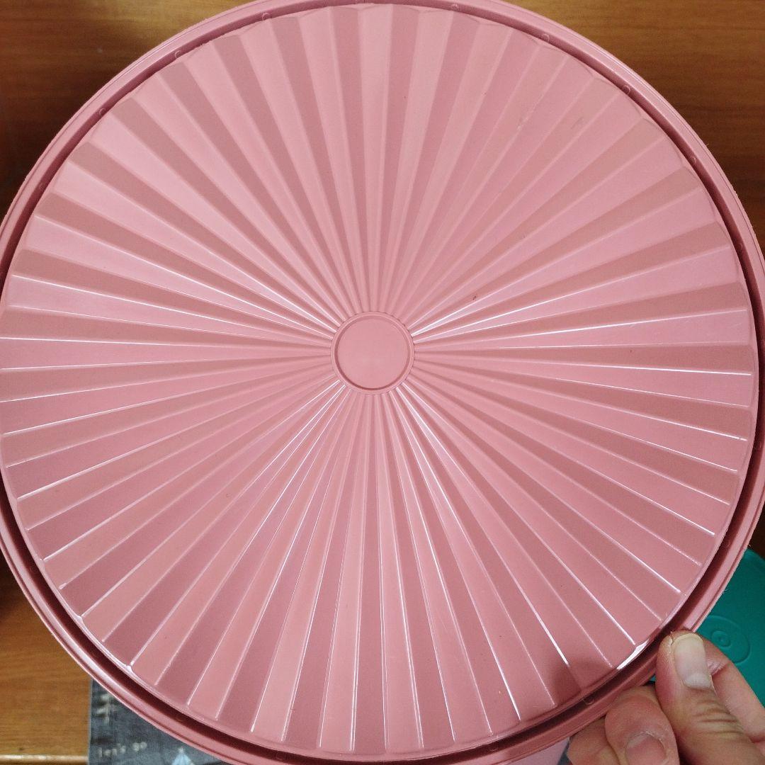 未使用　タッパーウェア　マキシクィーンデコレーター1個 タッパー2個 セット