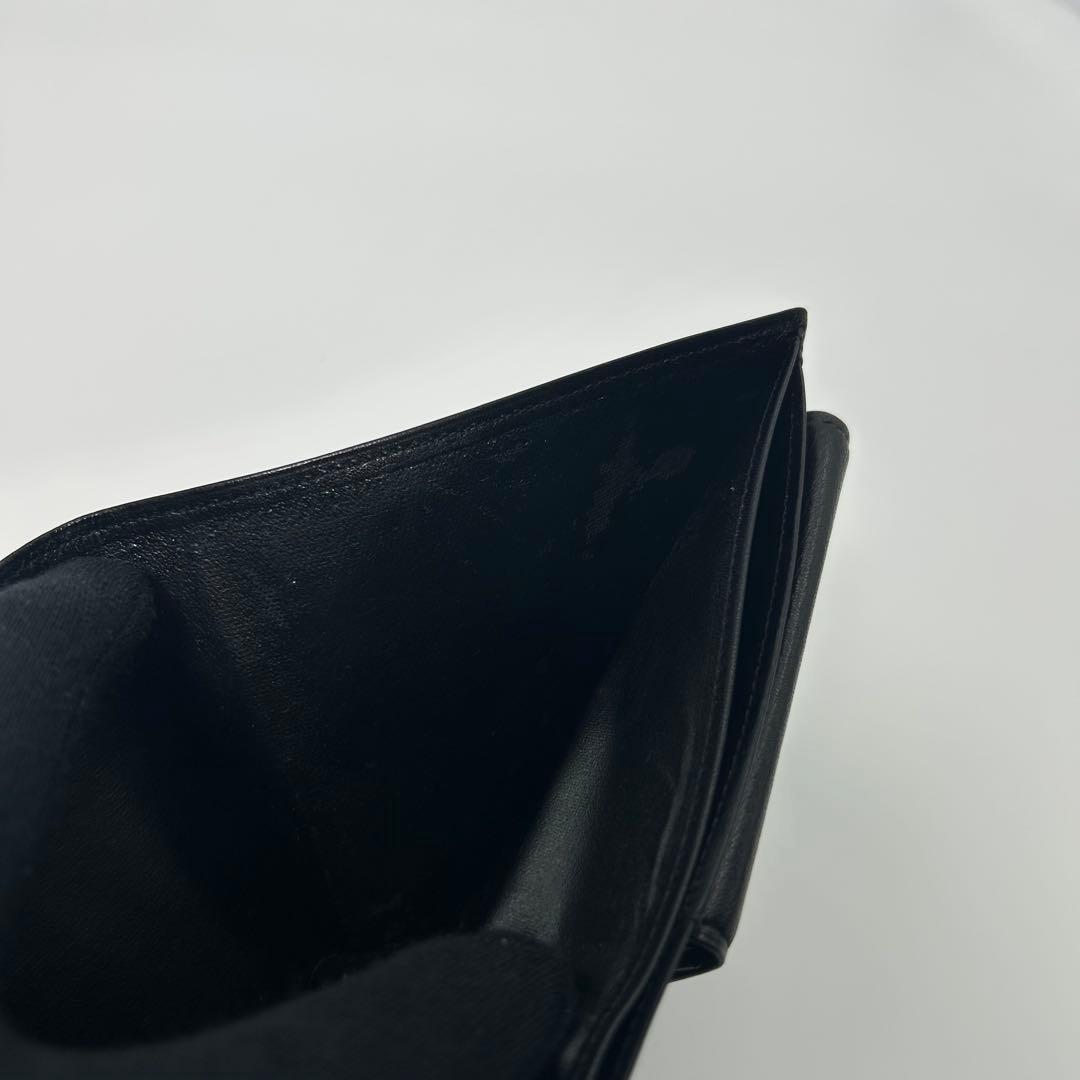 Yves Saint Laurent イブサンローラン 二つ折り財布 黒 レザー