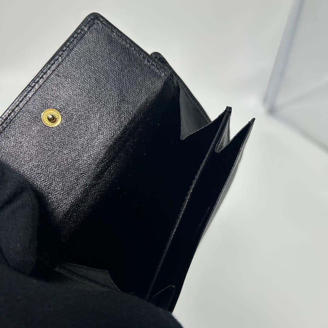 Yves Saint Laurent イブサンローラン 二つ折り財布 黒 レザー