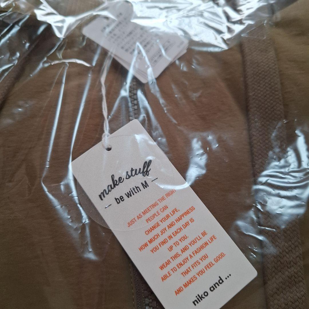 Niko and… misayo ミリアウター カーキ 未使用