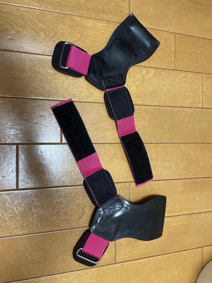 hinataVERSA GRIPPS パワーグリップ ブラックピンクXS