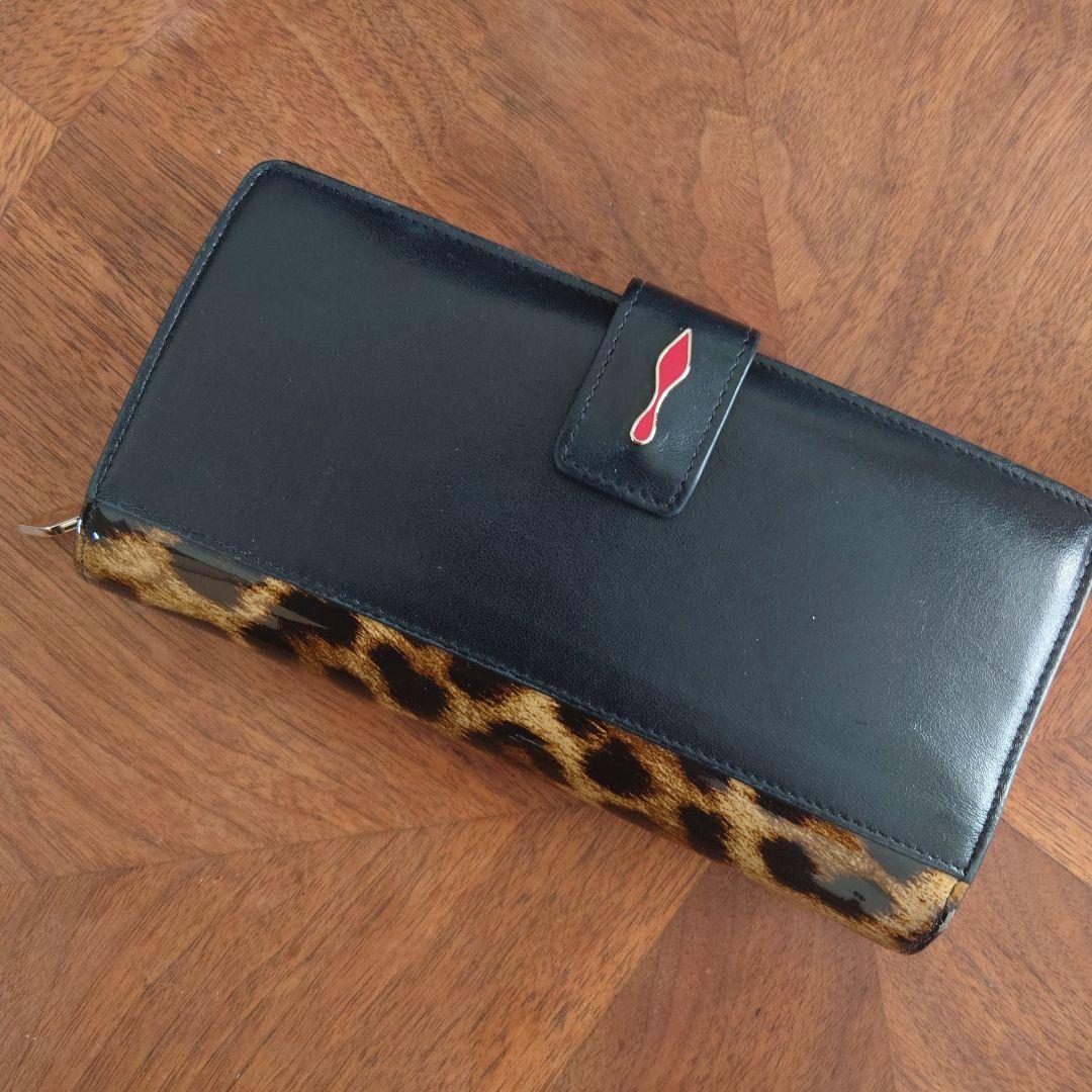 Christian Louboutin 長財布（外箱·巾着付）